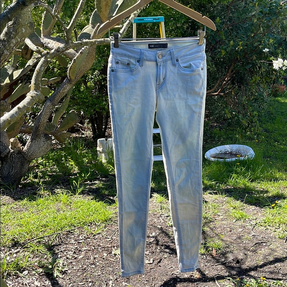Levi’s Skinny Jeans
